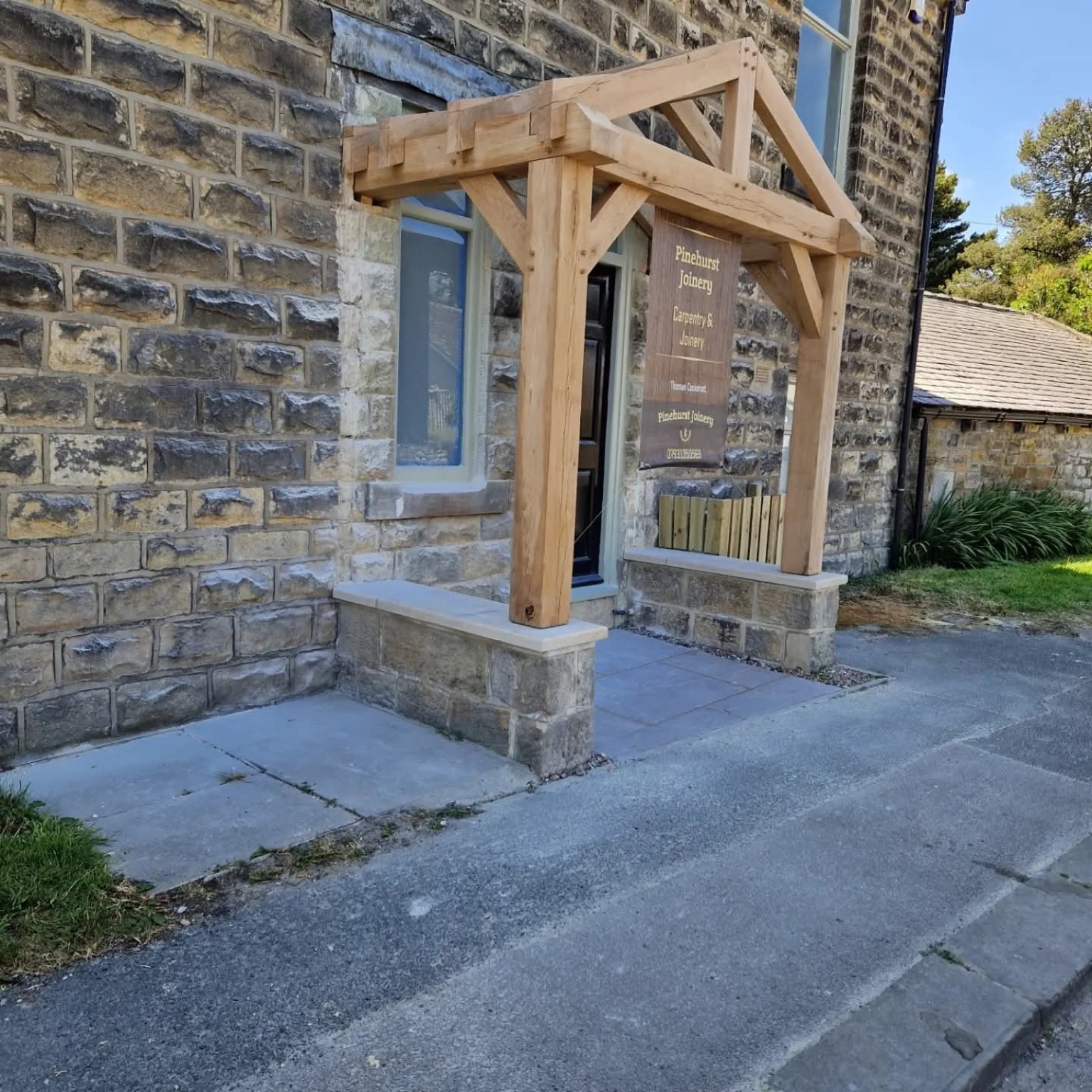 Oak framed entrance porch in Wharfedale
